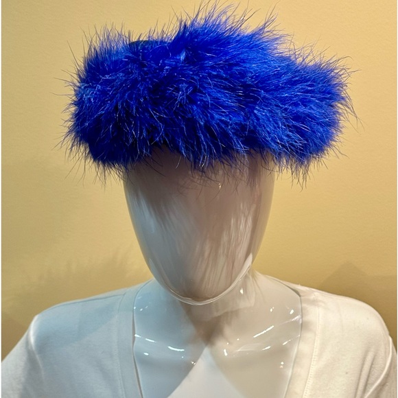 SOLD 🌟2xHP🌟VTG 1940-50s Blue Ostrich Feather Black Wool Pillbox Hat USA - Picture 13 of 16